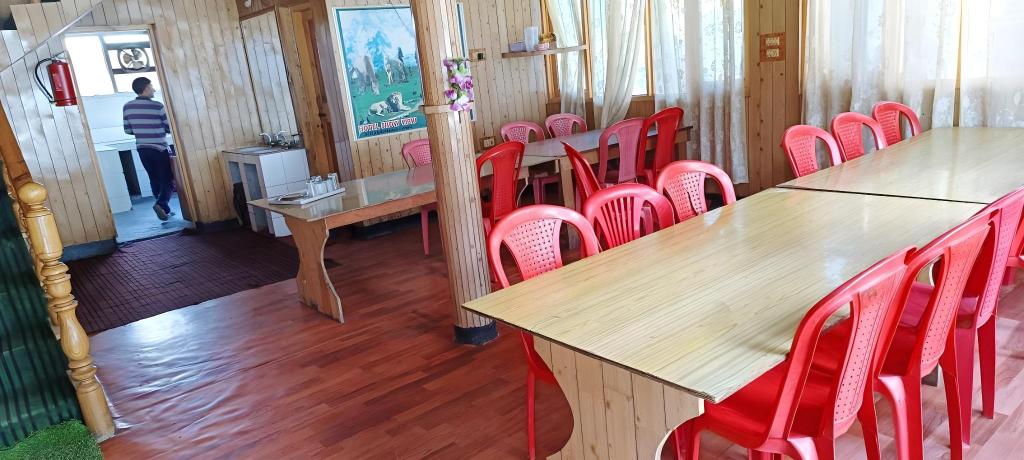 New snow view resort pahalgam — Pahlgam — photo 5