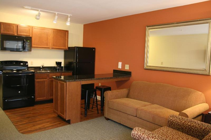 Affordable Suites Mooresville LakeNorman in Mooresville, United States