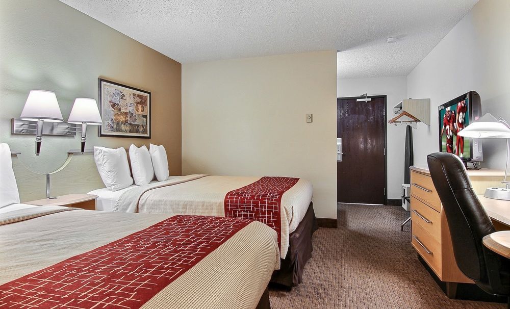 Econo Lodge Sioux Falls Empire Mall - photo 20
