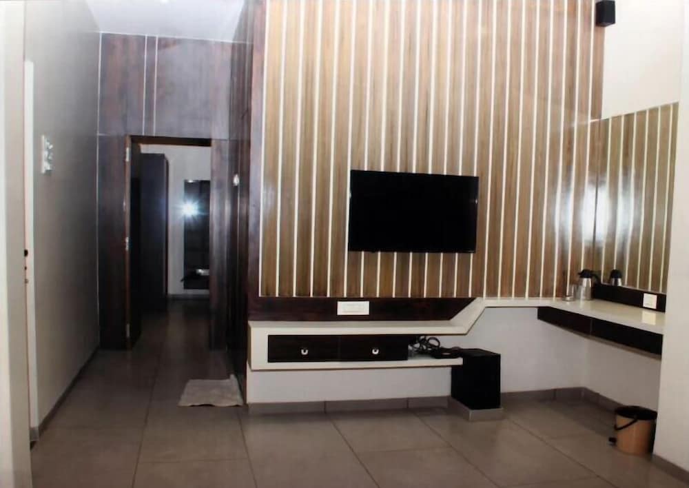 Hotel Central Park — hotel in Thane