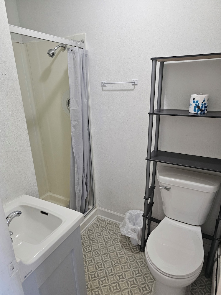 Two Rivers Inn - photo 17