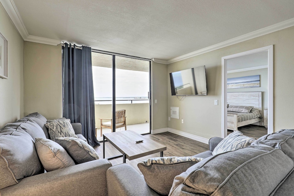 Waterfront Resort Condo with Private Beach and Pool - featured photo