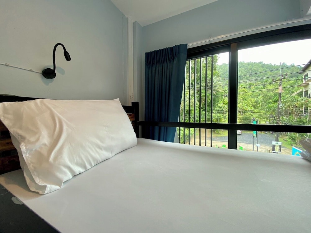 Boom Hostel Khao Sok — Phanom — photo 2
