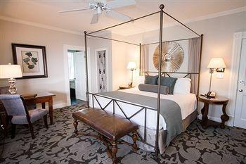 La Mer Hotel & Dewey House - photo 8