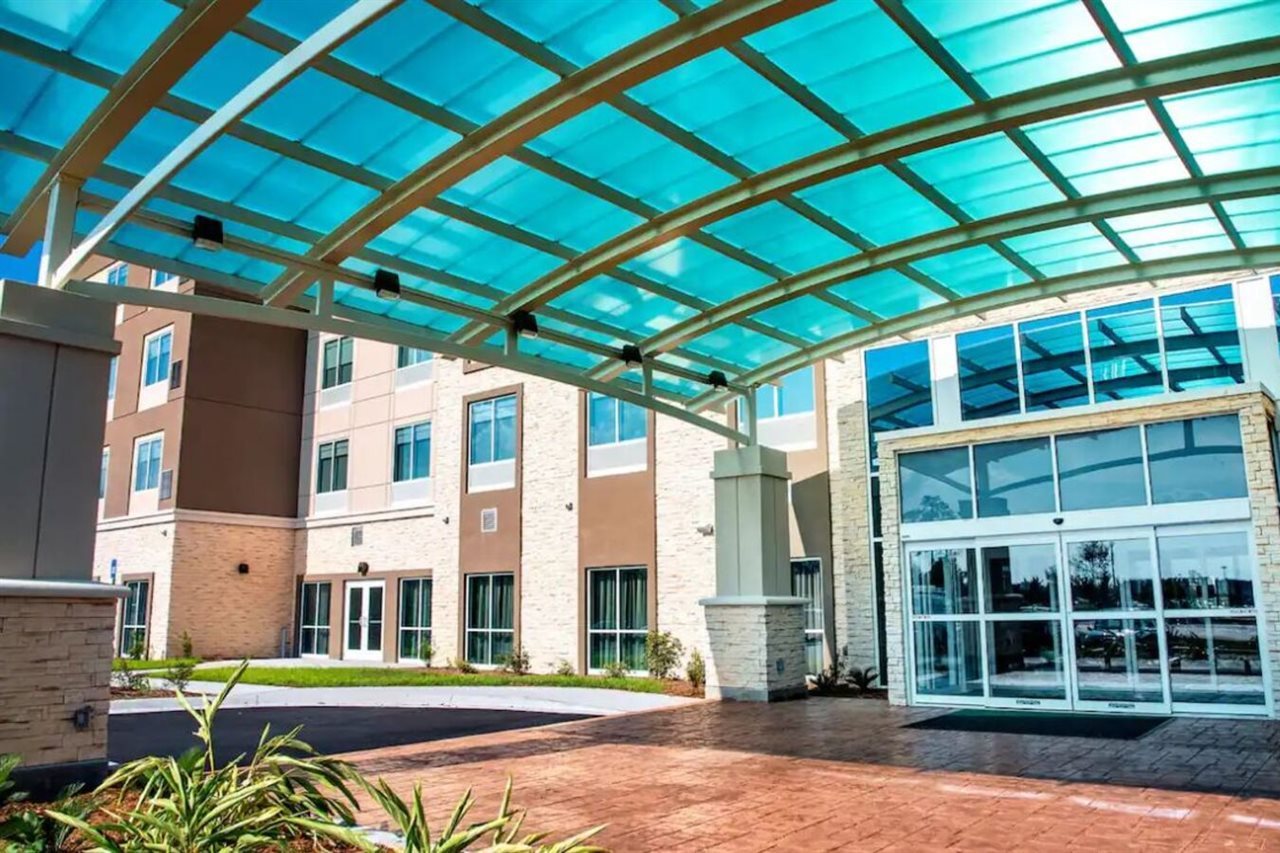 Holiday Inn Hotel & Suites Savannah Airport Pooler - photo 3