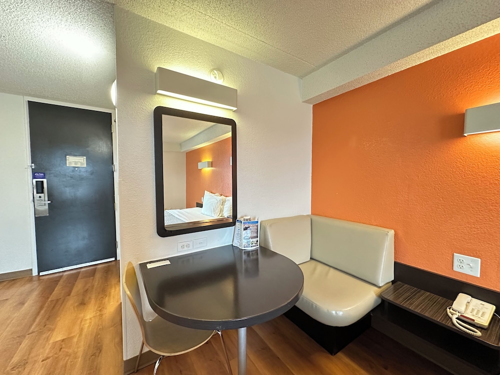 Motel 6 Springfield VA Washington DC Southwest - photo 13