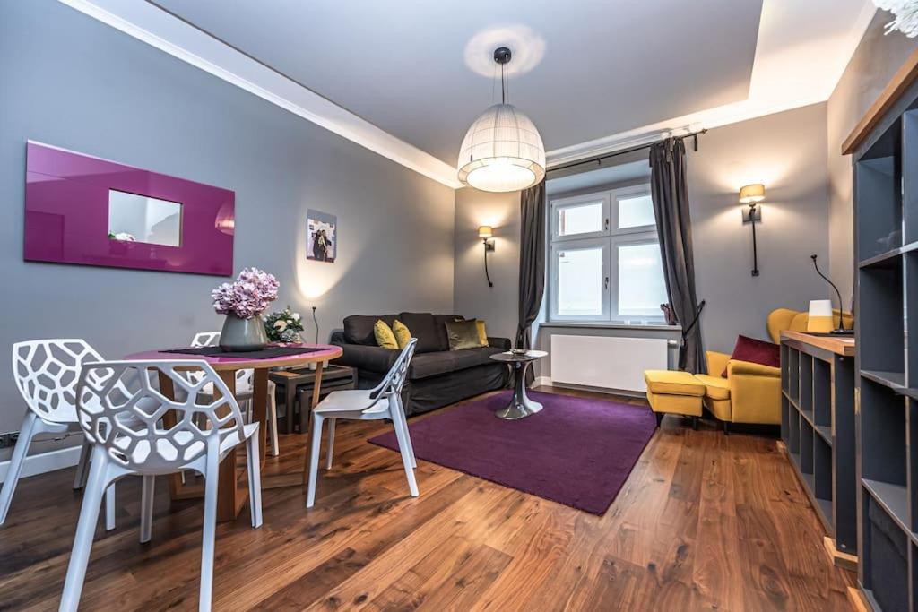 Apartment Municipal house Prague 1 Old town — 4-Star Luxury Hotel in Prague, Czech Republic