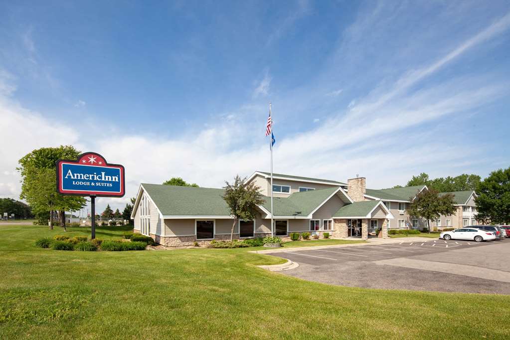 AmericInn by Wyndham Northfield - photo 2
