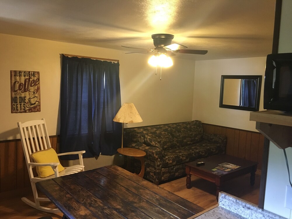Smoky View Cottages & RV Resorts - photo 24