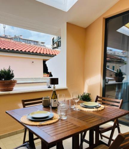 Loft62 Centralissimo e tranquillo con parcheggio — 4-Star Luxury Hotel in Pescara, Italy