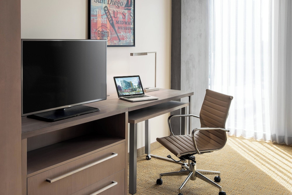 Residence Inn by Marriott San Diego Downtown Bayfront - photo 8