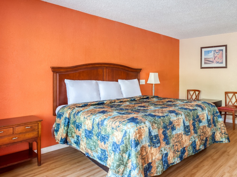 Haven Inn & Suites - photo 15