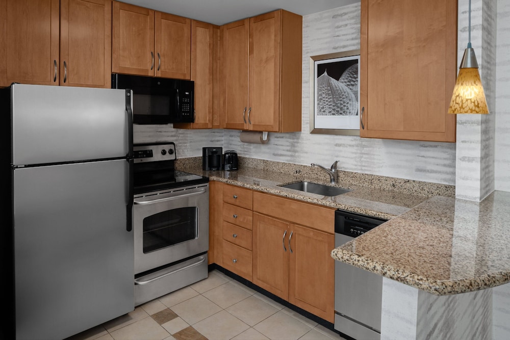 Residence Inn by Marriott East Rutherford Meadowlands - photo 20