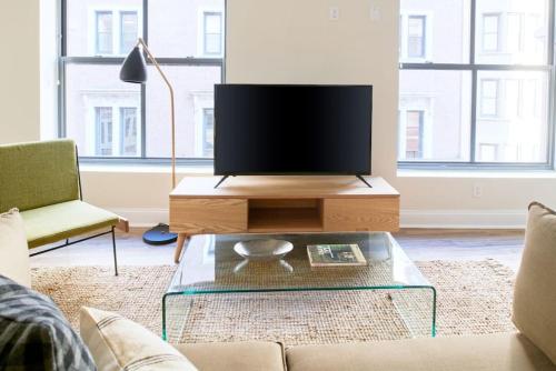Bold and Spacious 2 Bed in Boston Financial District — 4-Star Luxury Hotel in Boston, United States