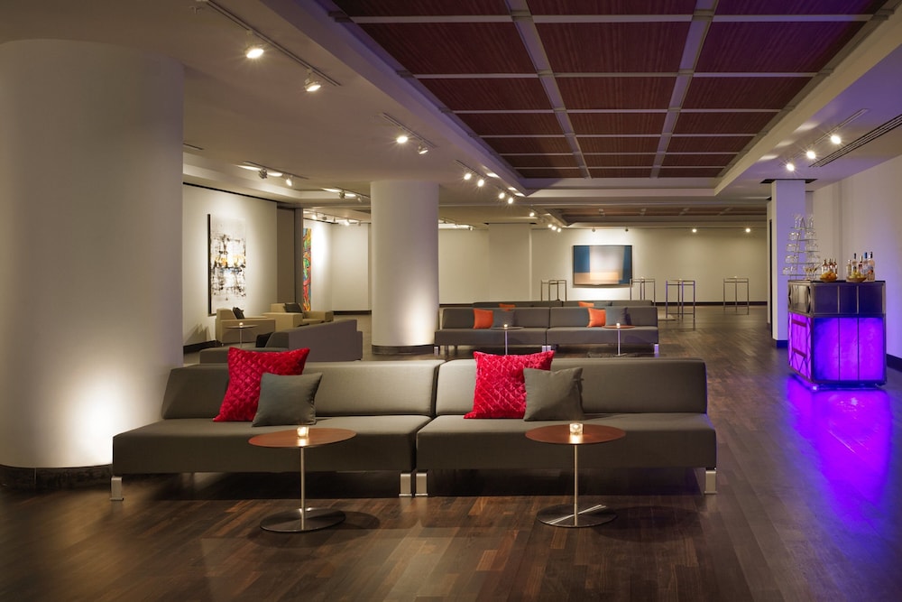 JW Marriott Houston Downtown - photo 3