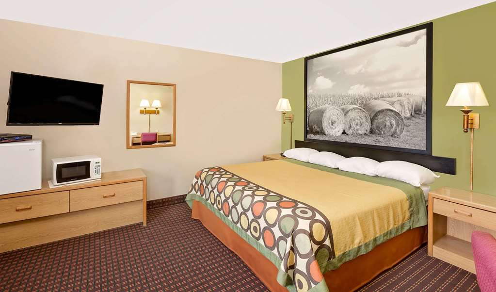 Super 8 by Wyndham Valentine NE - photo 34