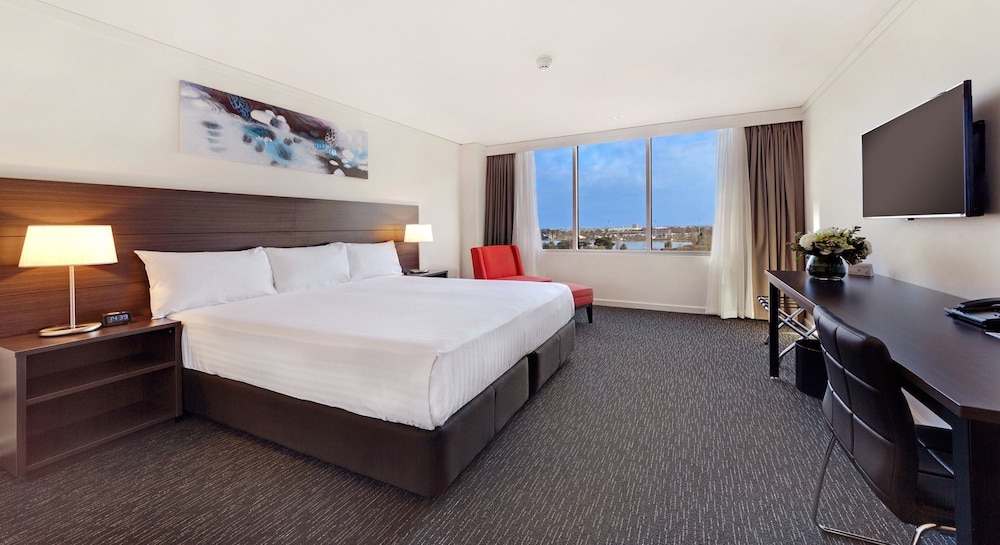 Bayview Eden Melbourne — 4-Star Luxury Hotel in Melbourne, Australia