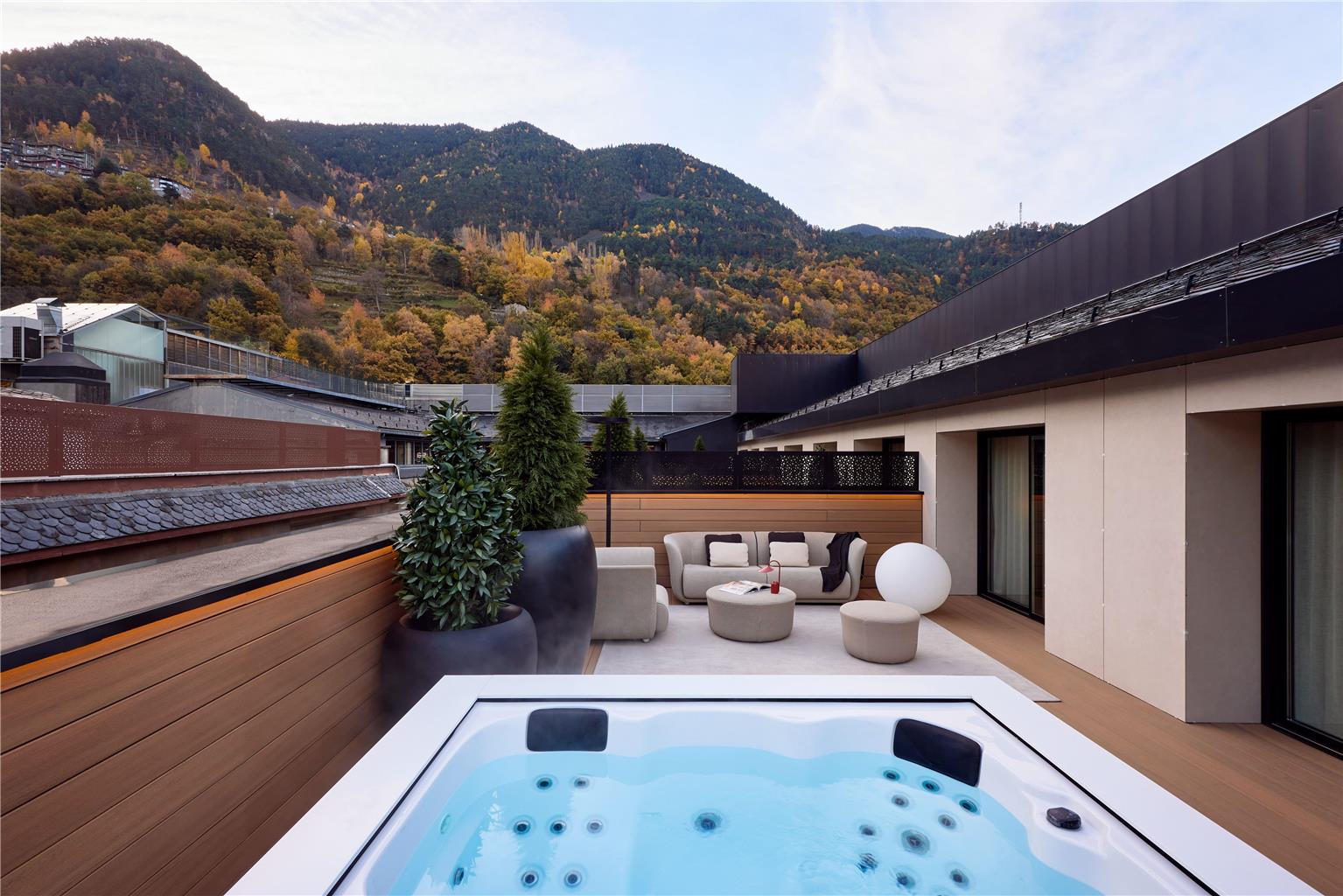 MiM Andorra - carbon neutral hotel in Andorra La Vella