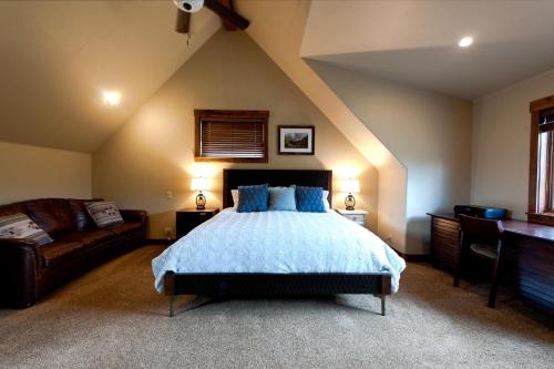 Twilight 48 Penstock Court - photo 52