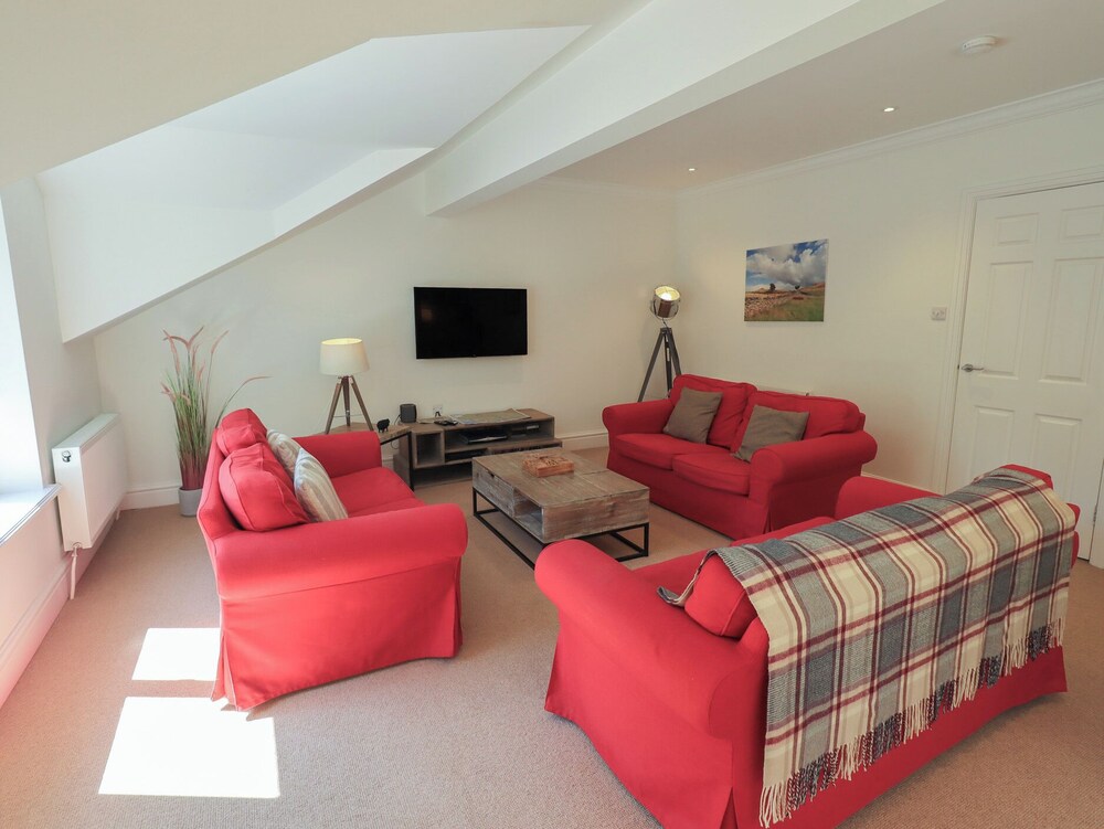 Waterfall — 4-Star Luxury Hotel in Ambleside, United Kingdom