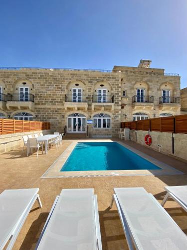 Ta' Ganna Farmhouse — 4-Star Luxury Hotel in Sannat, Malta
