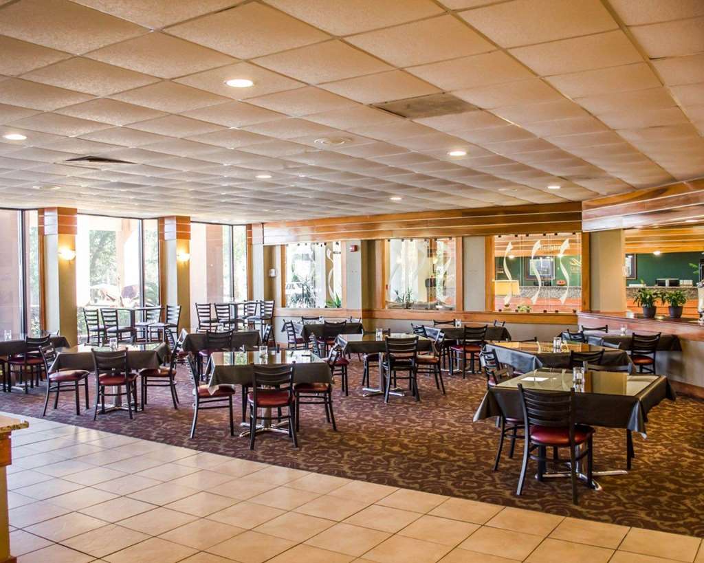Quality Inn & Suites Pensacola Bayview - photo 33