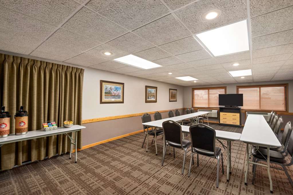 AmericInn by Wyndham Detroit Lakes - photo 67