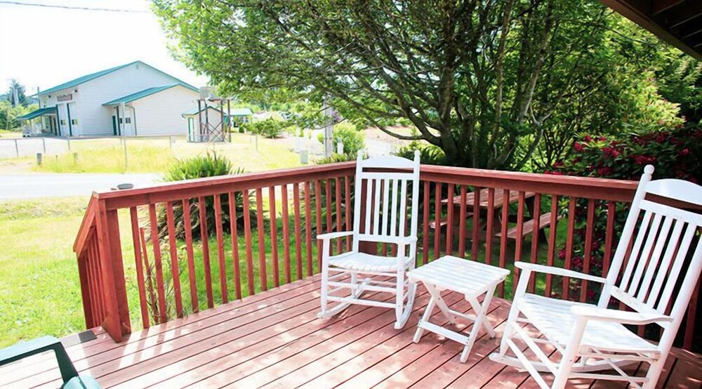 3 Rivers Resort and Guide Service - photo 41