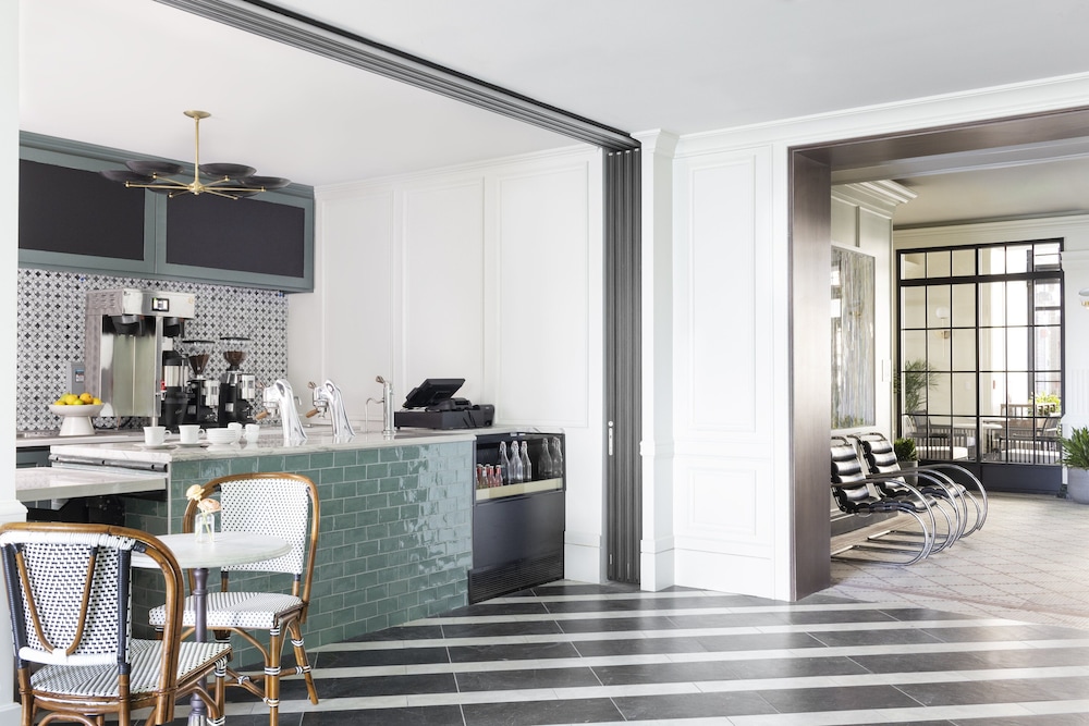 Kimpton Cottonwood by IHG - photo 52