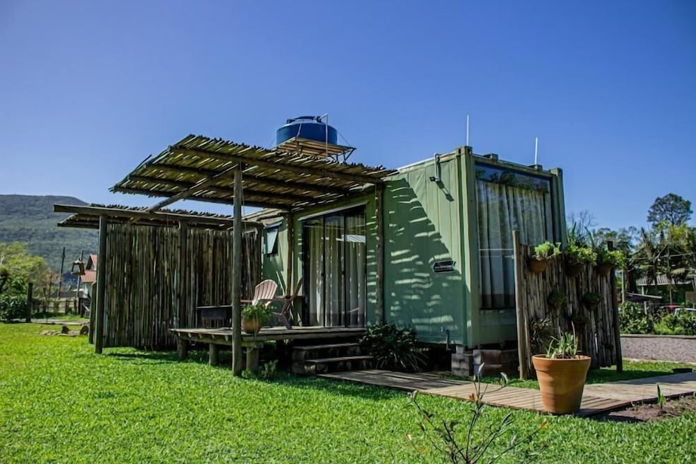 Eden Bed & Nature in Praia Grande, Brasil