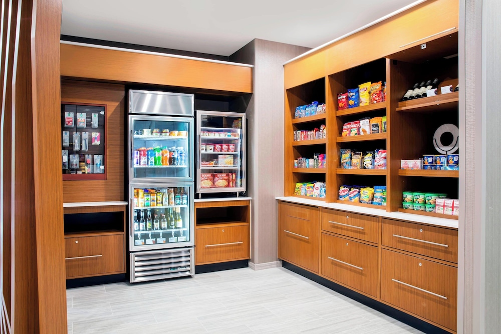 SpringHill Suites by Marriott Miami Doral - photo 14