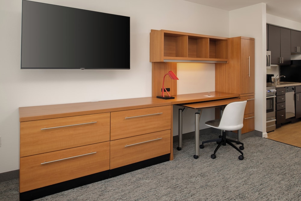 TownePlace Suites by Marriott Lancaster CA - photo 11