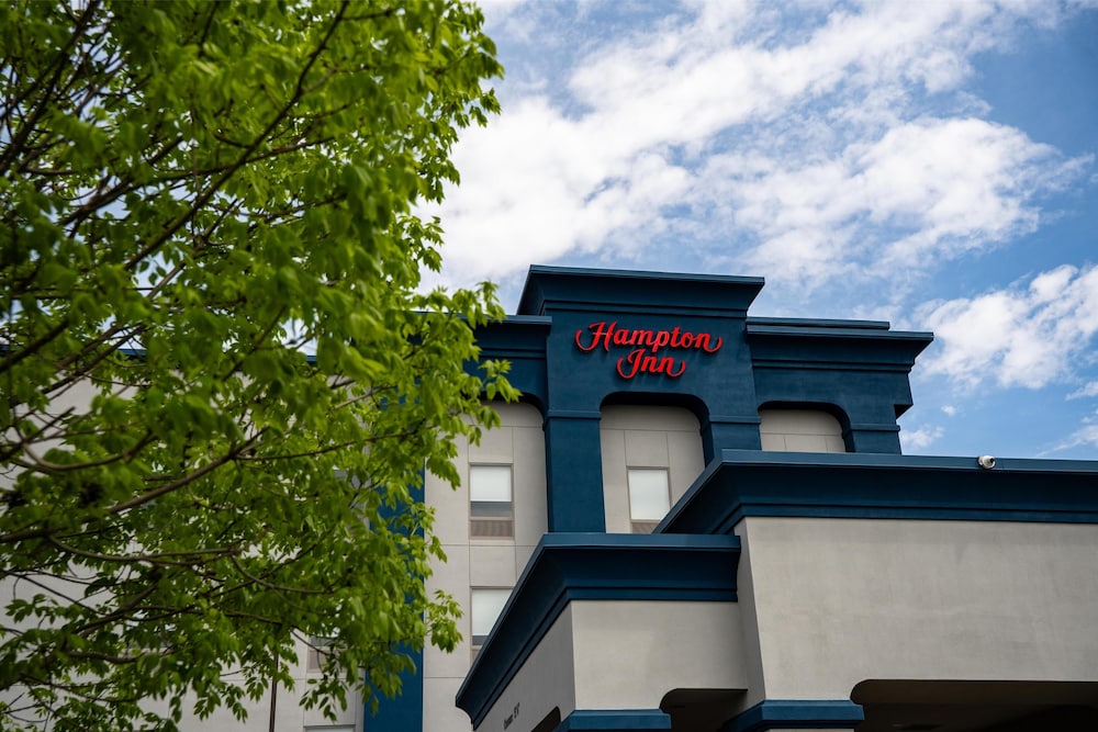 Hampton Inn Turnersville - photo 44
