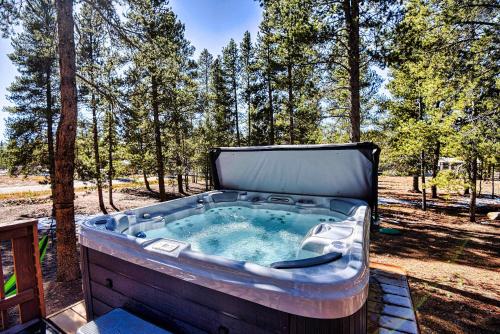 New Listing 3bd Leadville Home w Sauna — 4-Star Luxury Hotel in Leadville, United States
