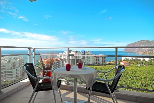 Forum Apartment by HR Madeira — 4-Star Luxury Hotel in Funchal, Portugal