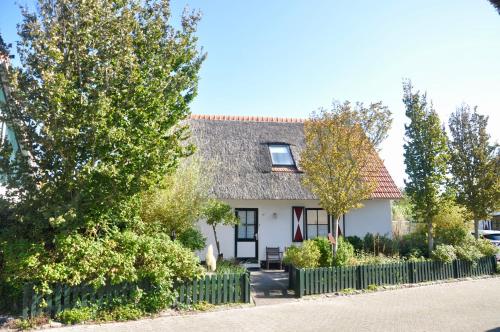 Buitenplaats 90 — 4-Star Luxury Hotel in Callantsoog, Netherlands