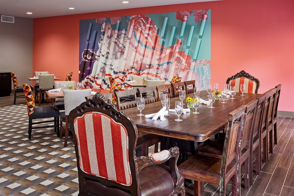 Hotel Indigo San Antonio Riverwalk by IHG - photo 33