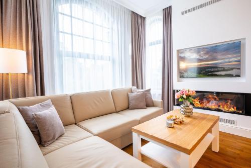 Villa Waldschloss App 5 — 4-Star Luxury Hotel in Seebad Bansin, Germany