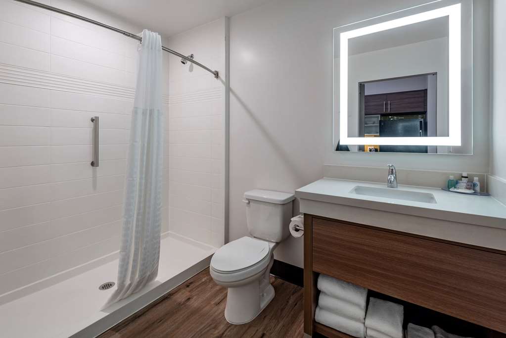 MainStay Suites Colorado Springs East Medical Center Area - photo 9
