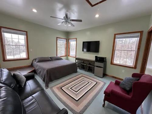 Ciderhouse And Cellars Getaway — Lee