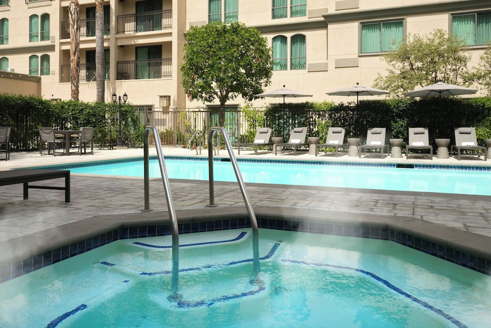 Courtyard by Marriott Pasadena Old Town - photo 39