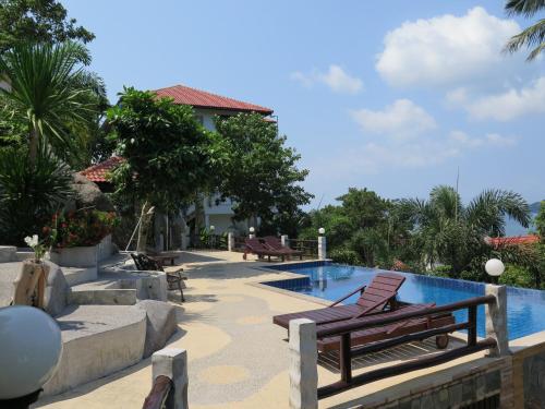 Viking House Apartment — 4-Star Luxury Hotel in Koh Tao, Thailand