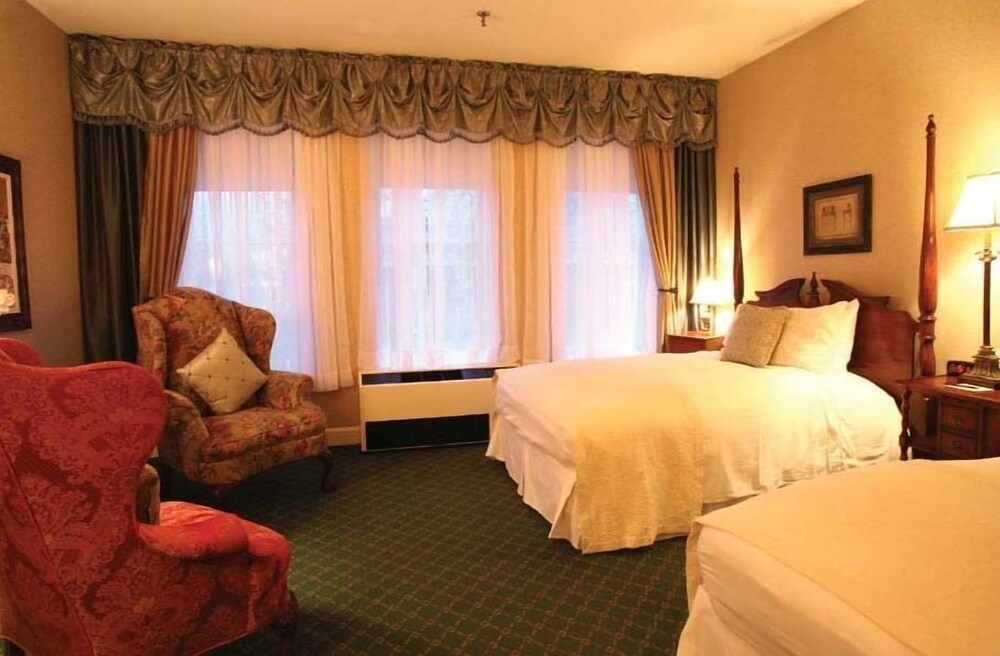 The Martha Washington Inn & Spa - photo 8