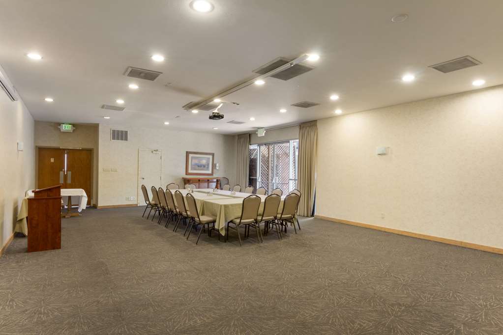 Red Lion Hotel Monterey - photo 29