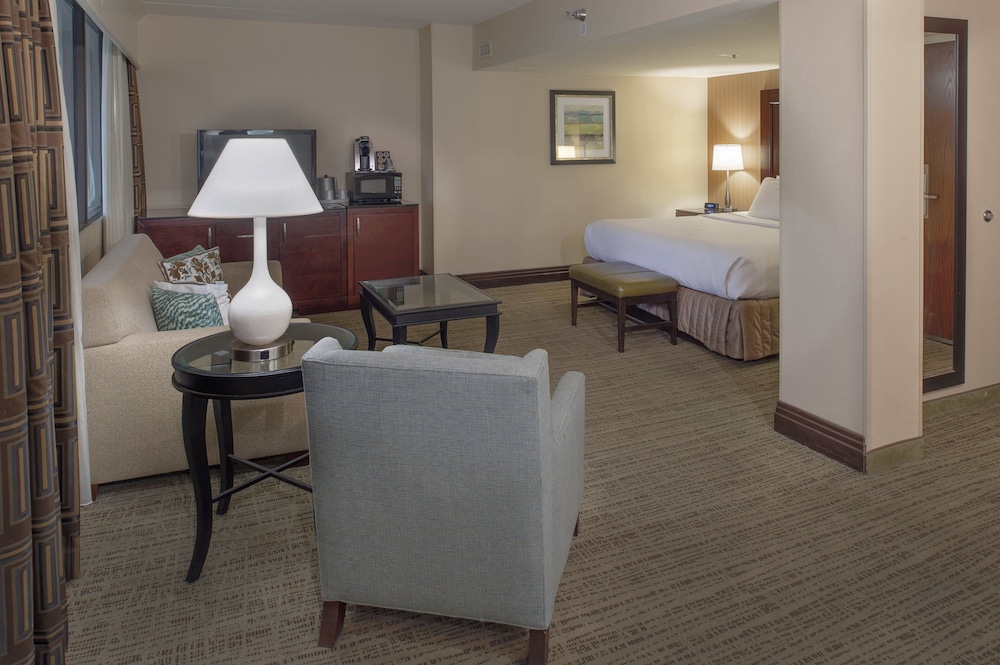 Crowne Plaza St. Louis Airport by IHG - photo 52