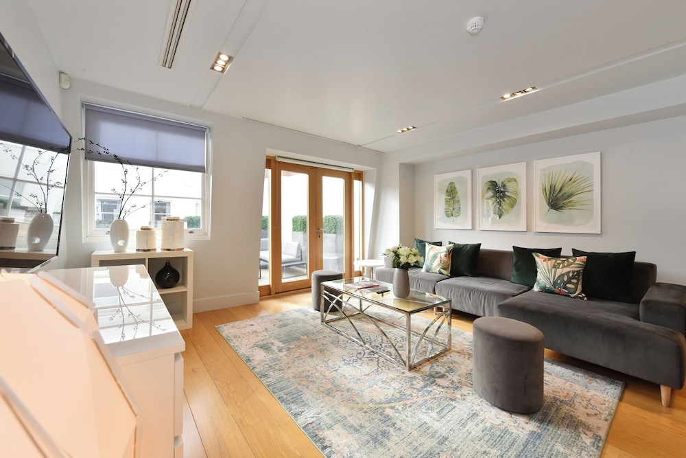 London Choice Apartments Mayfair Two — 4-Star Luxury Hotel in London, United Kingdom