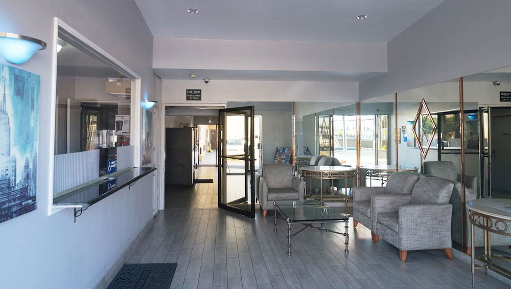 Kings Motel Inglewood - photo 2