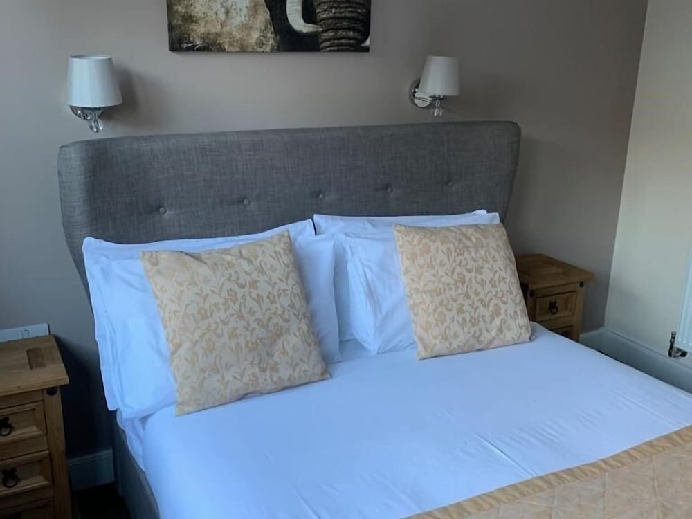 Waverley Inn - carbon neutral hotel in Dingwall