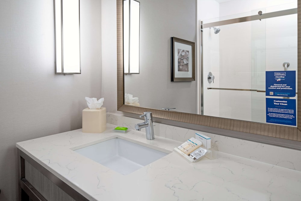 Hilton Garden Inn Roseville - photo 27