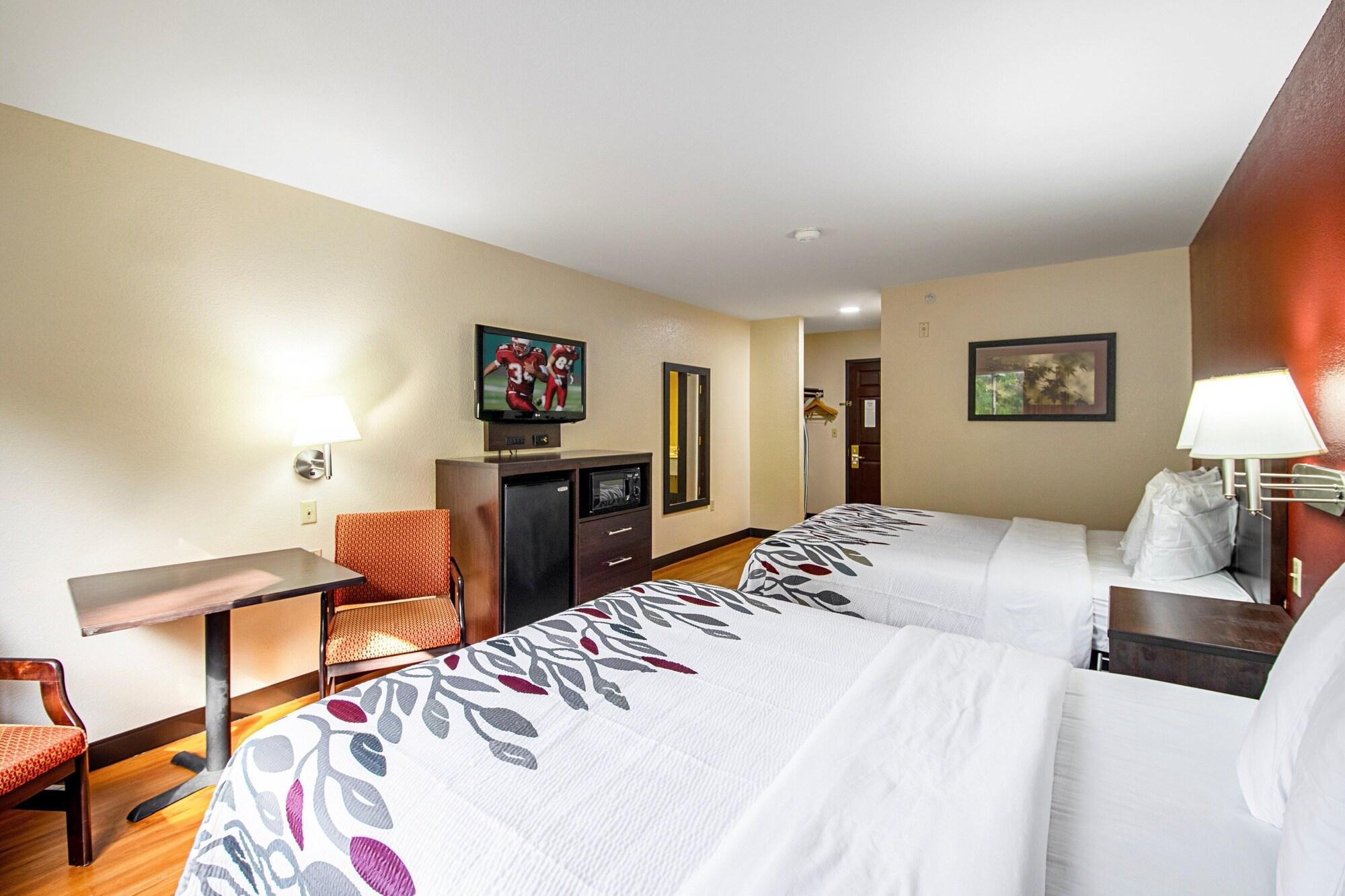 Red Roof Inn San Marcos - photo 23